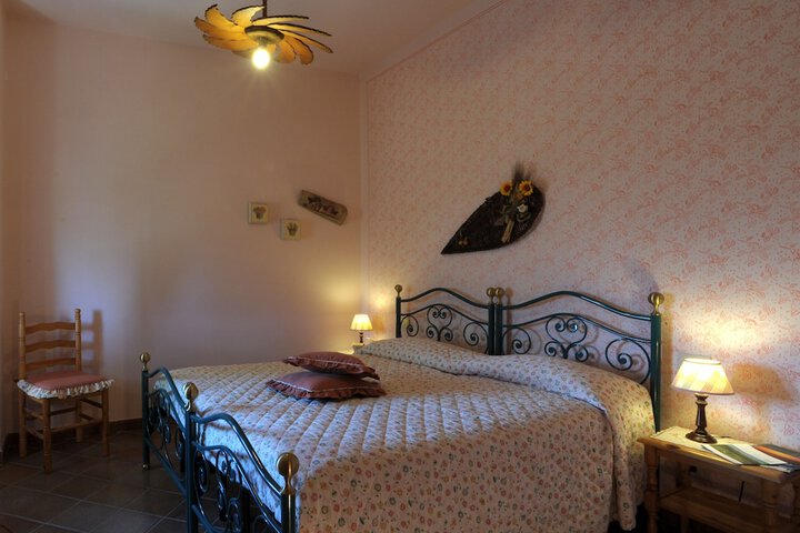 Room 5 of 39