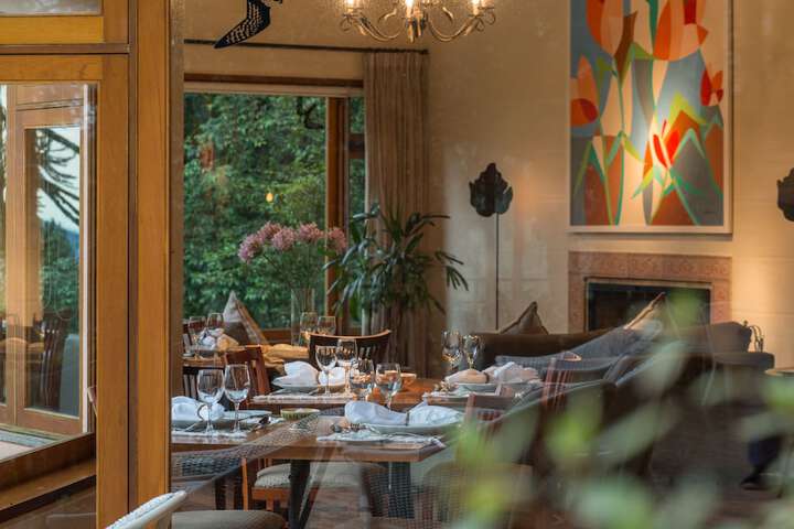 Dining 93 of 123
