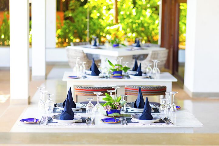 Dining 46 of 72