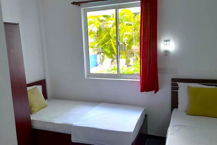 Room 7 of 39