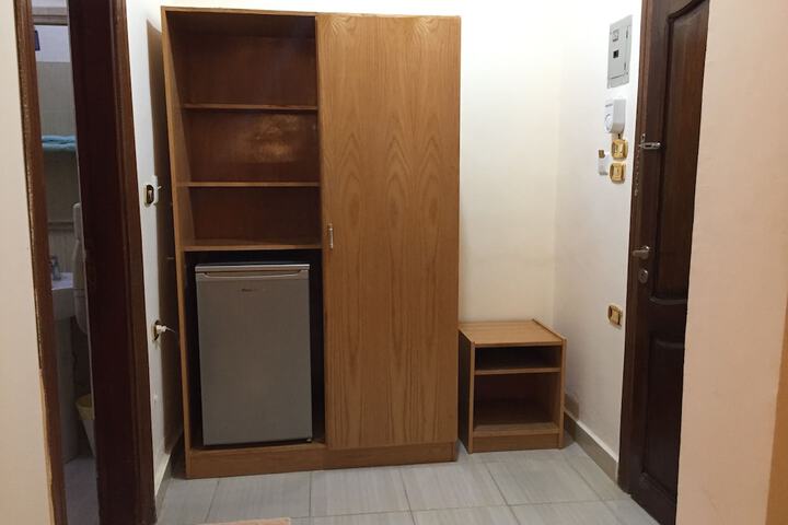 Room 12 of 73