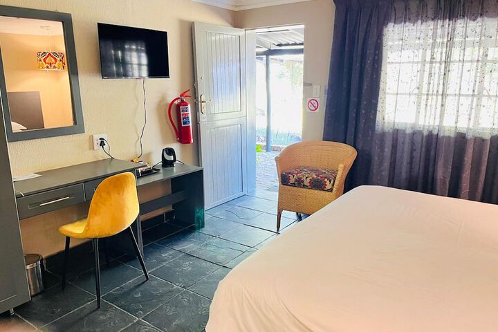 Room 69 of 275