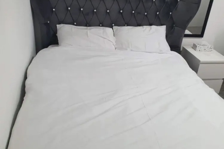 Room 3 of 10
