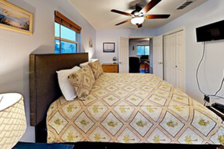 Room 34 of 36