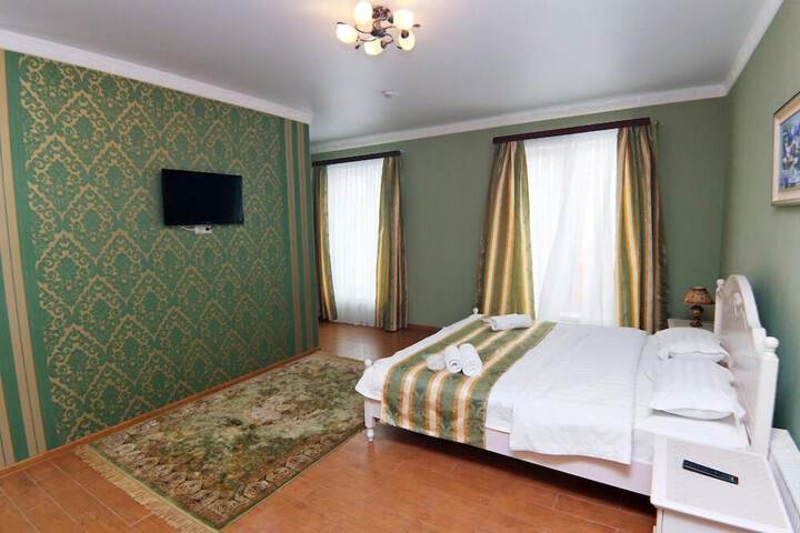 Room 22 of 43