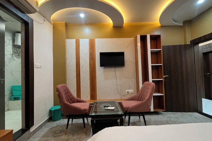 Room 17 of 73