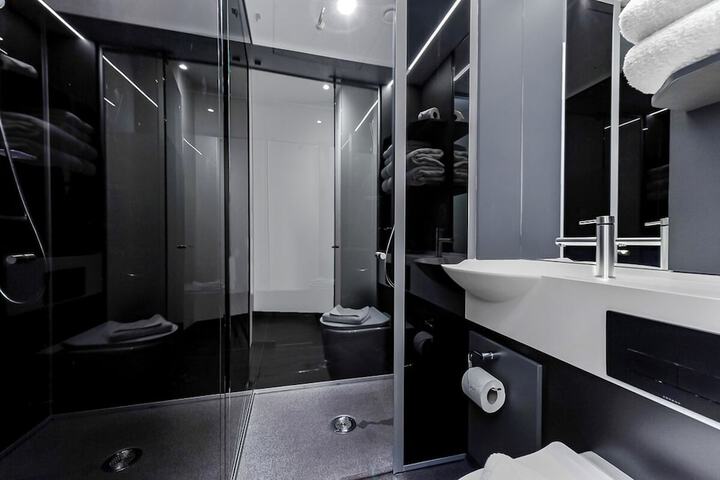 Room 29 of 50