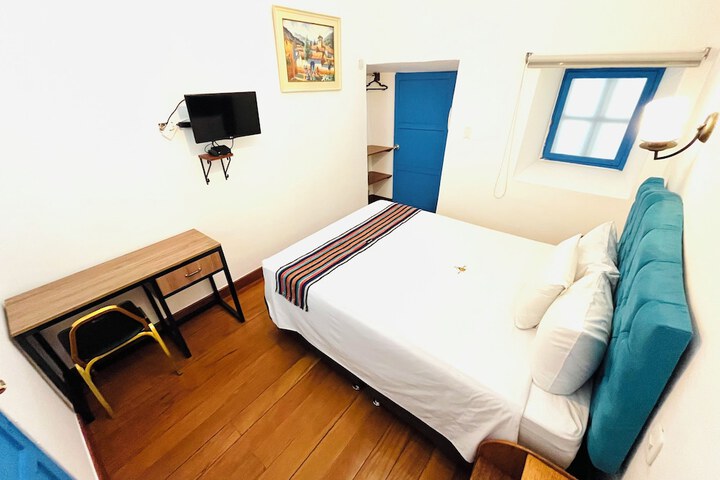 Room 16 of 71
