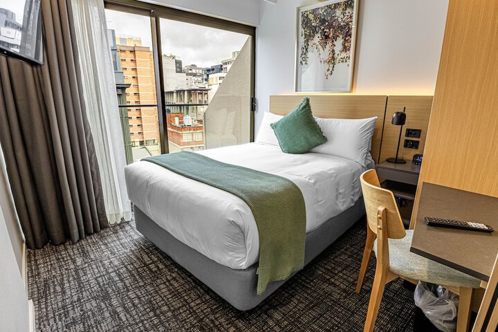 Room 30 of 58