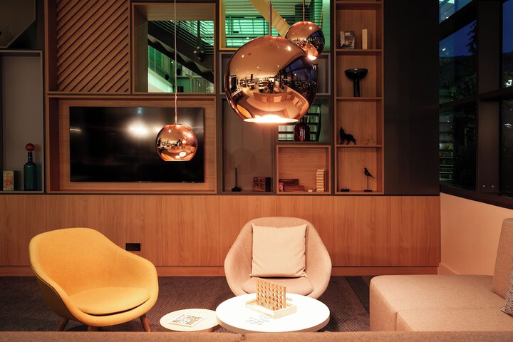 Guest Lobby