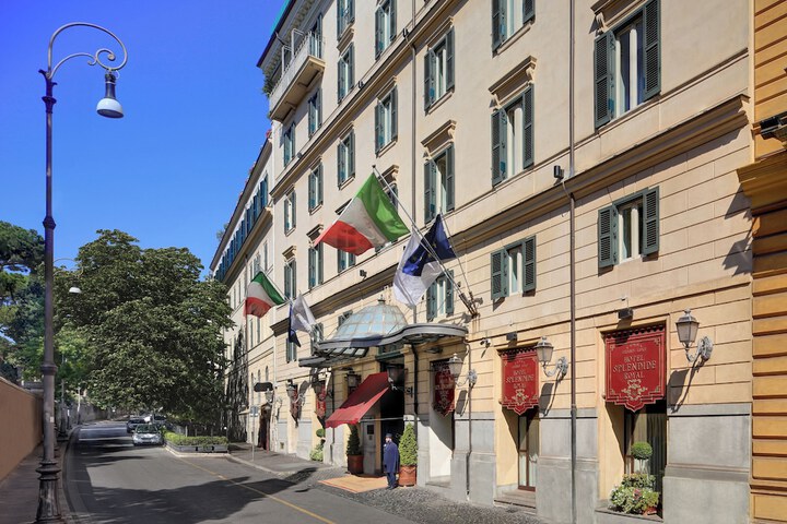 Hotel 143 of 158