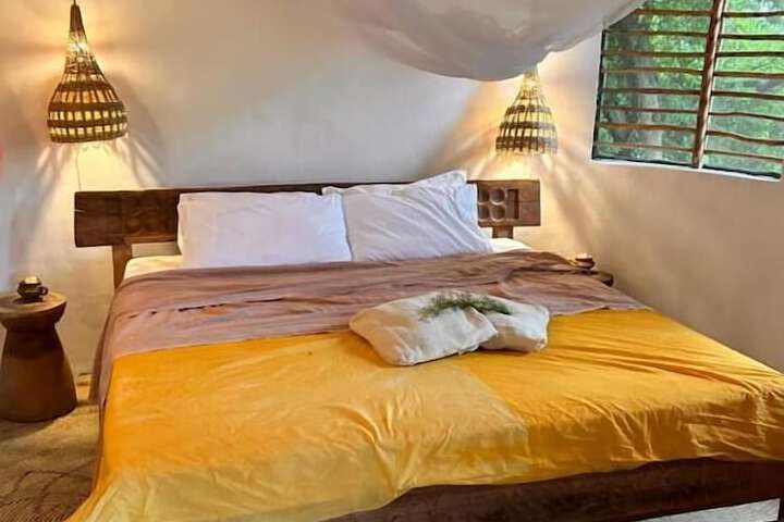 Room 3 of 42