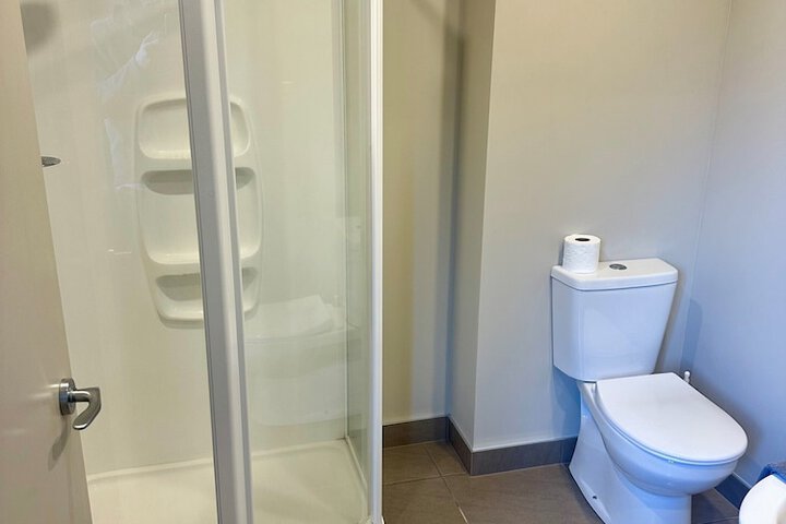 Room 11 of 20