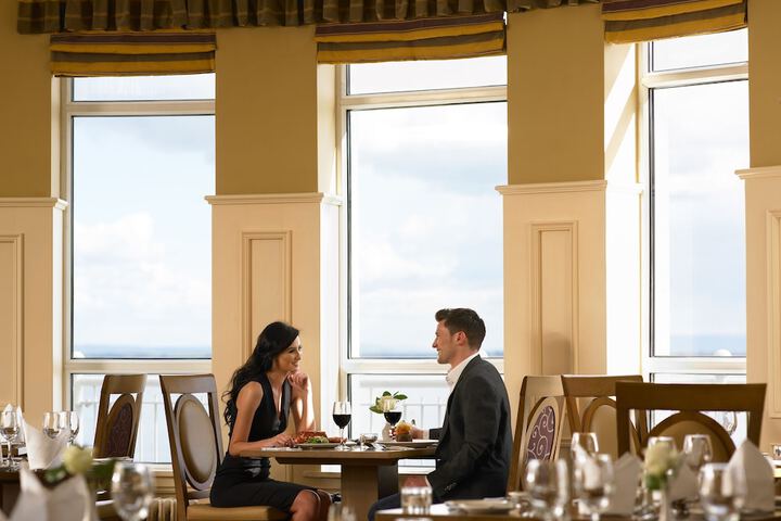 Dining Photos