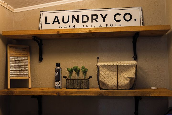 Laundry 769 of 917