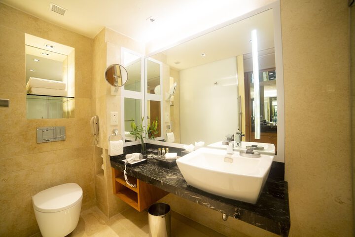 Clean Restrooms