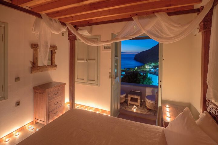 Room 5 of 21
