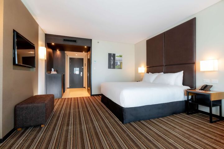Room 20 of 49