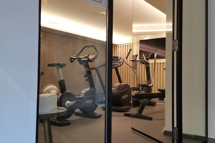Health and Fitness 24 of 36