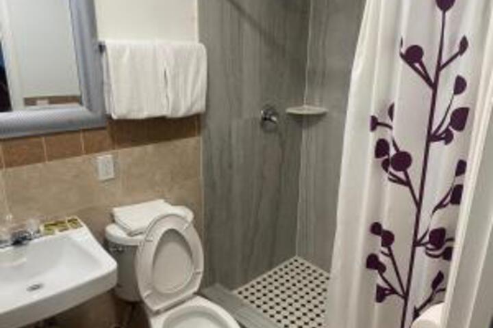 Room 45 of 65