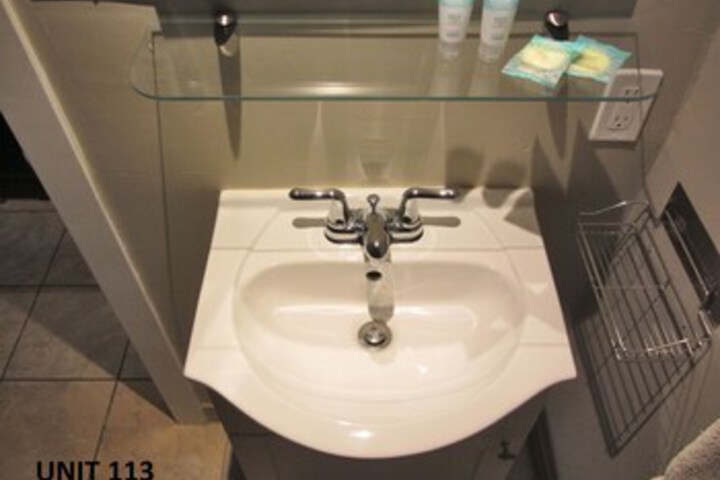Room 463 of 828
