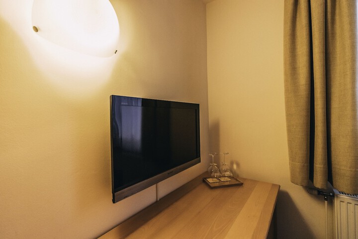 Room 19 of 58