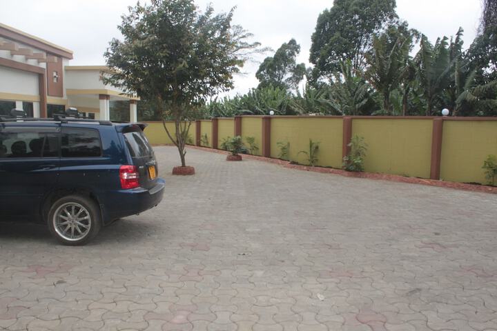 Property Grounds 51 of 57
