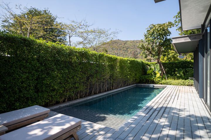 Pool 97 of 184