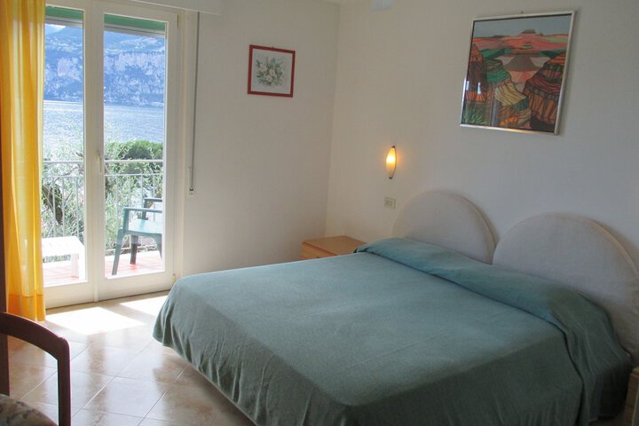 Room 29 of 63