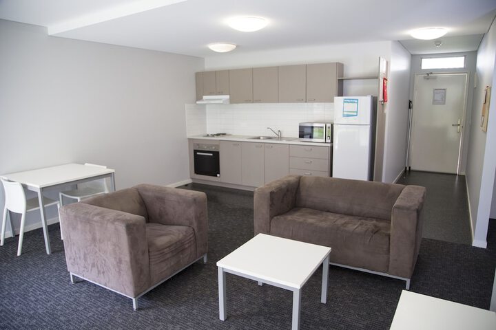Room 15 of 25