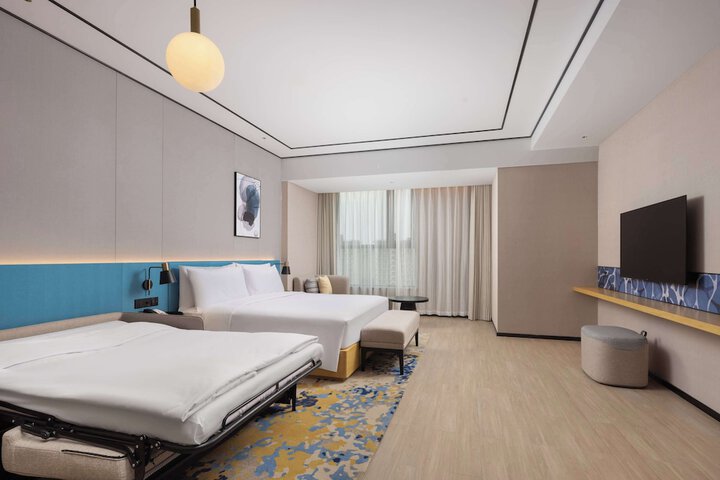 Room 35 of 57