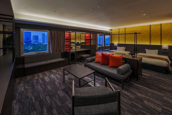 Room 17 of 54