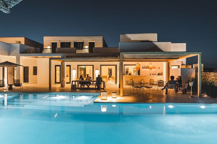 Pool 120 of 129