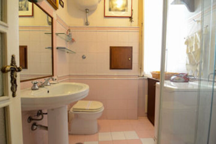 Room 17 of 55