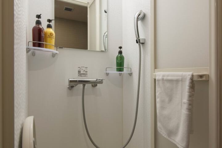 Room 56 of 155
