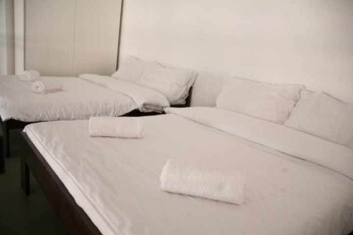 Room 59 of 275