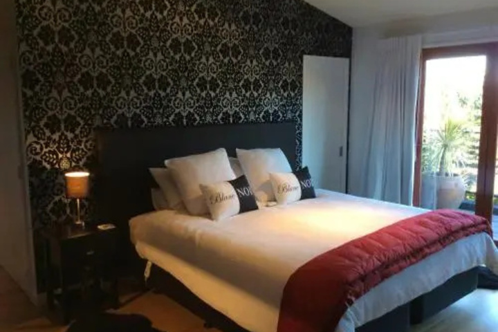 Room 3 of 13