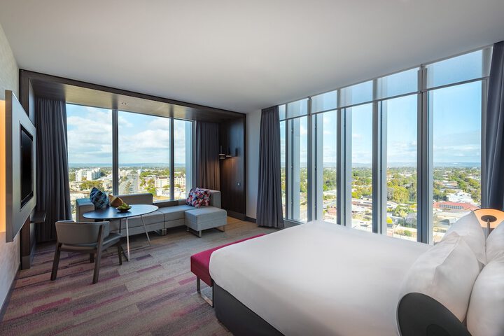 Room 21 of 115