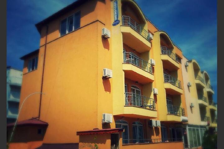 Concordia Plaza 2
