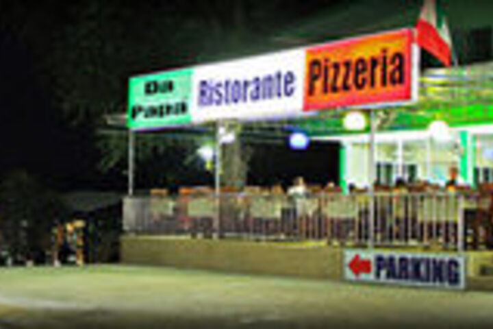 Dining 34 of 34