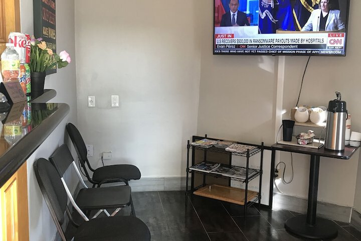 Breakfast/Coffee Service 9 of 17