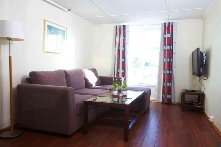 Room 21 of 50