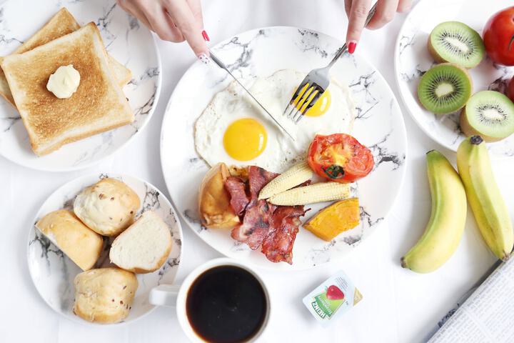 Breakfast/Coffee Service 60 of 67