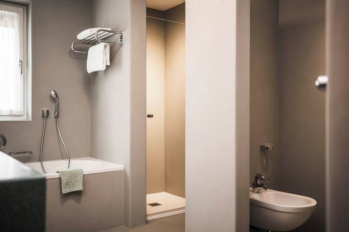 Bath Interior