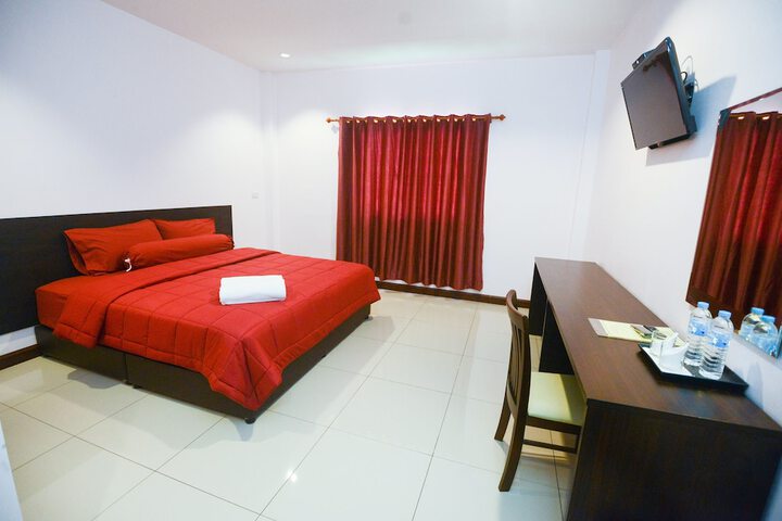 Room 5 of 27
