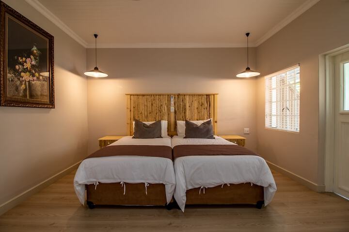 Room 14 of 68