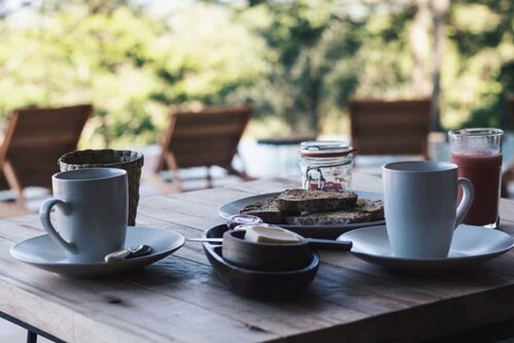 Breakfast/Coffee Service 27 of 38