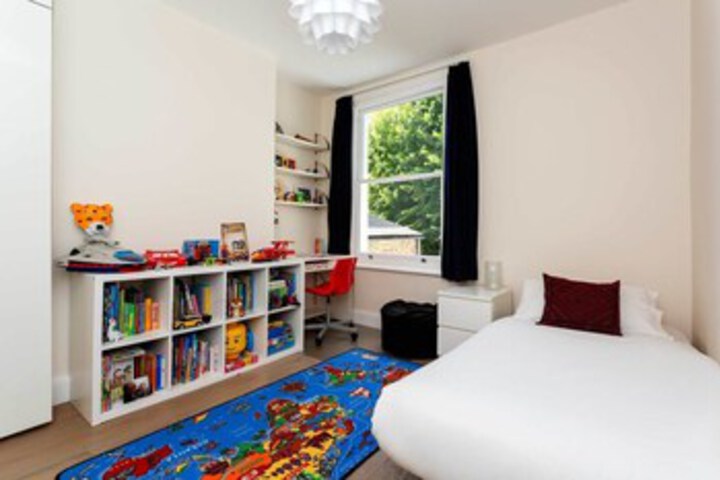 Room 19 of 24