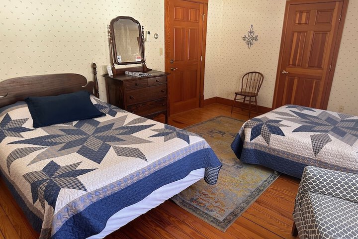 Room 30 of 72