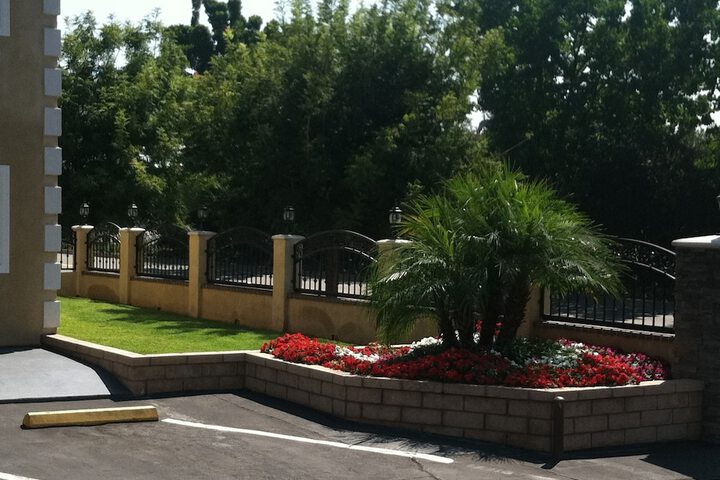 Property Grounds 56 of 66